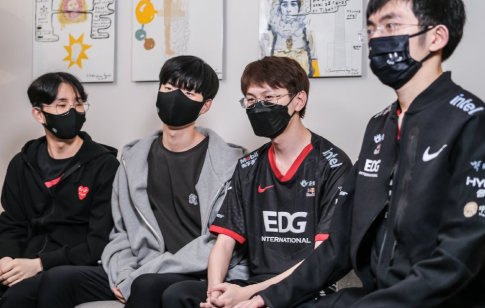 开云体育平台APP-BRO血洗GEN，Peanut线上压制力十足激烈交锋成都决赛之夜，留下经典瞬间