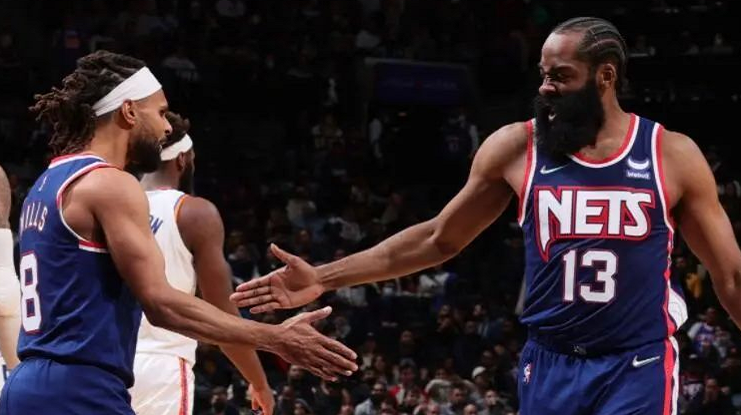 雄鹿绝杀尼克斯，高诗岩带队取胜