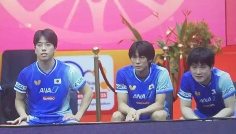 日本队绝杀韩国队,张本智和带队取胜 日本队绝杀韩国队,张本智和带队取胜