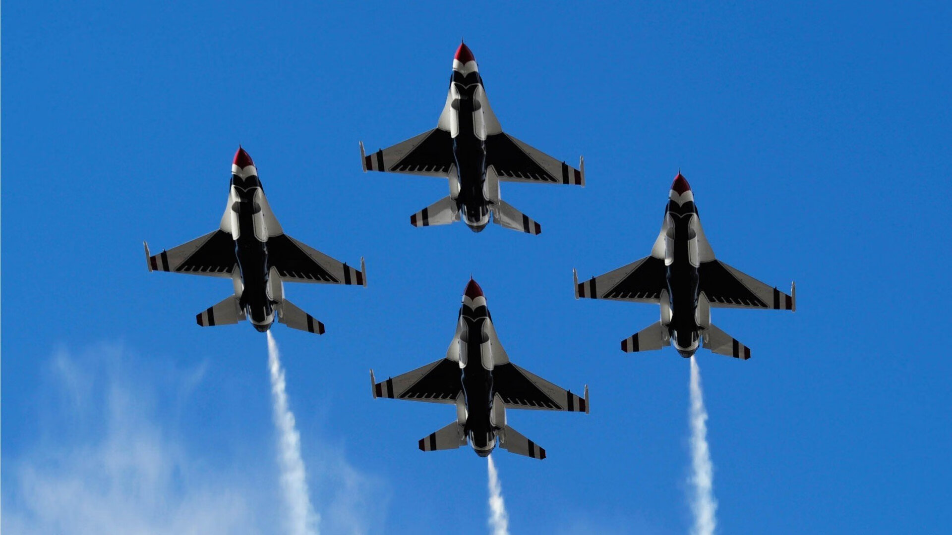 开云体育app-当绝境成为舞台，从灰熊末节逆袭到米切尔接管比赛，读懂硬解的暴力美学