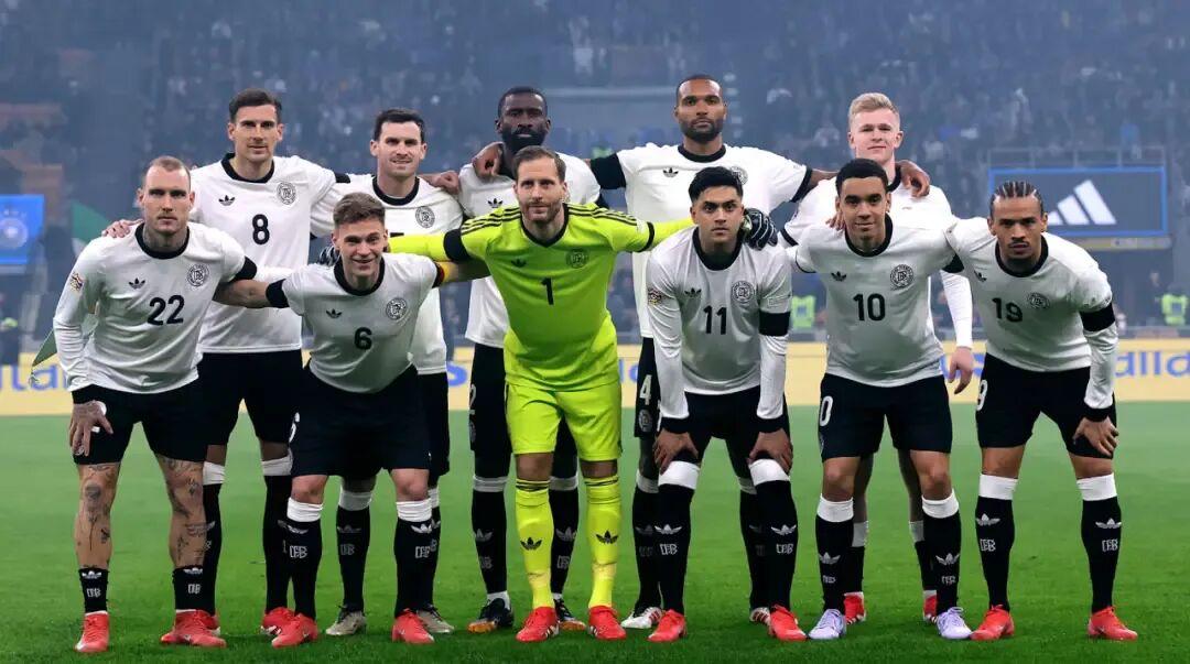 开云官网-德国队逆转瑞典队，奥恰洛夫统治全场